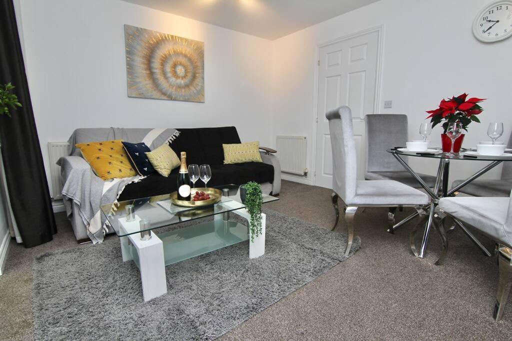 Daimler House - Cosy Home Near Coventry City Centre 外观 照片