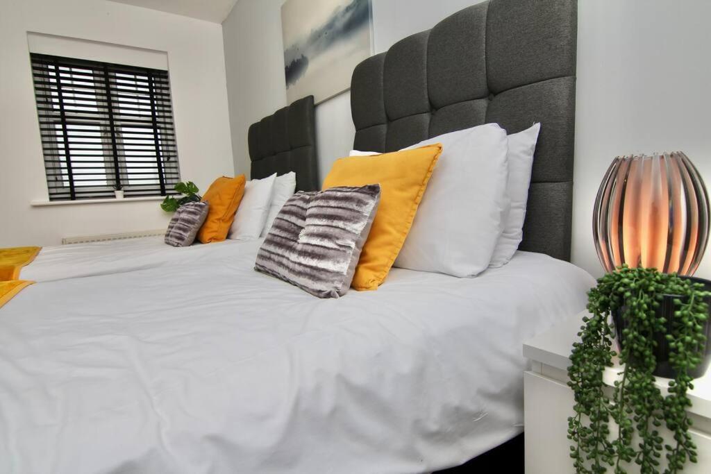 Daimler House - Cosy Home Near Coventry City Centre 外观 照片